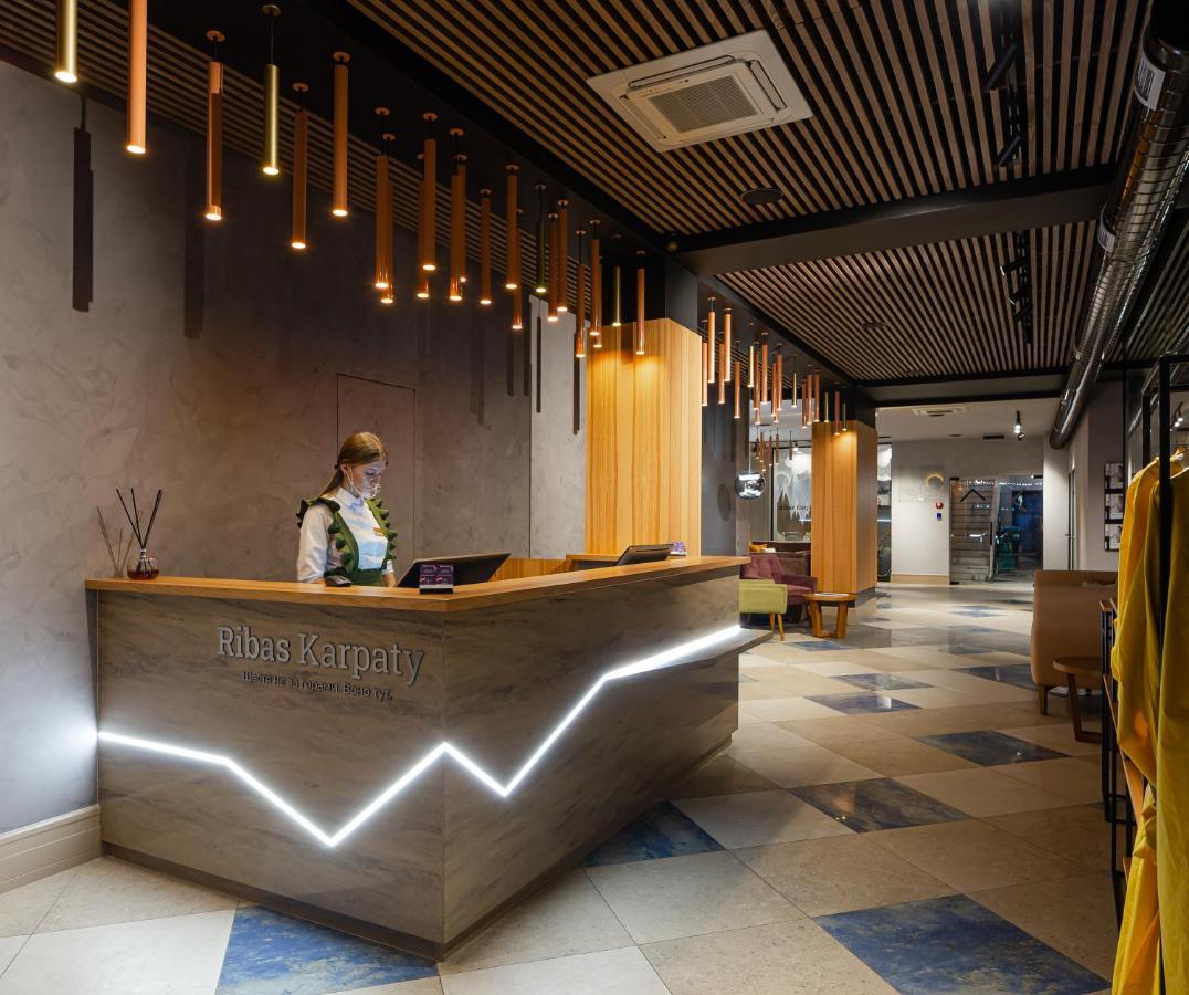Ribas Karpaty Hotel Bukovel Exterior photo