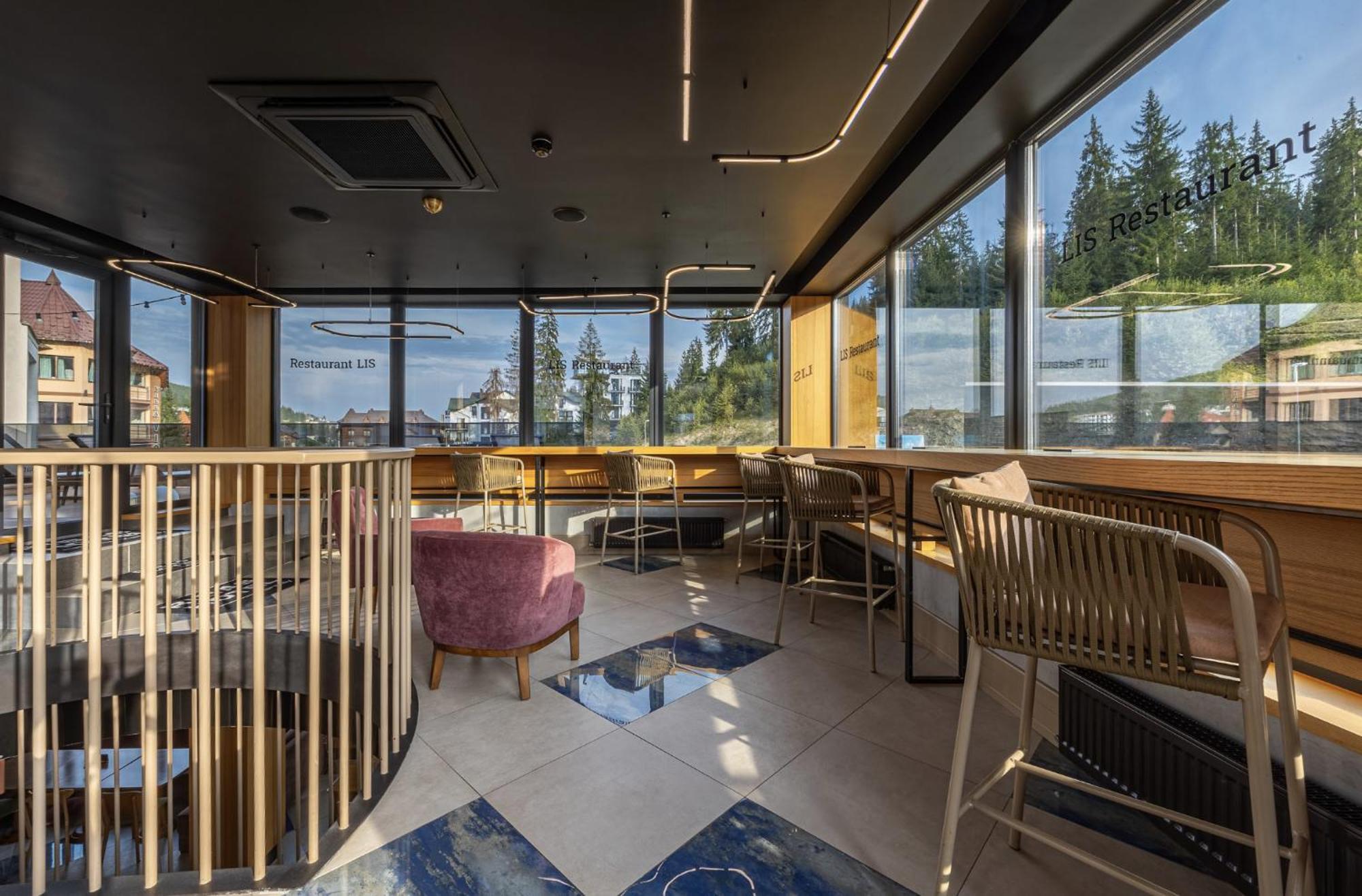 Ribas Karpaty Hotel Bukovel Exterior photo
